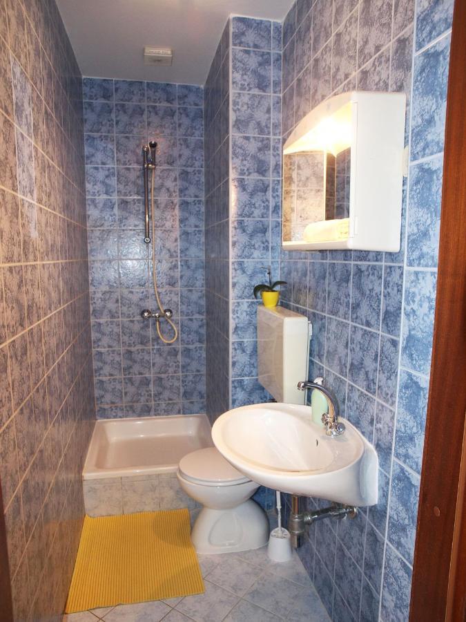 Apartman Mario Makarska Exteriör bild